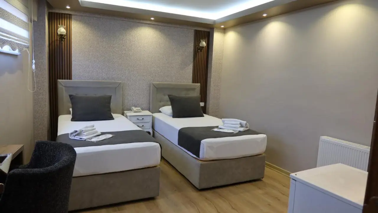 ÜSKÜDAR OTEL