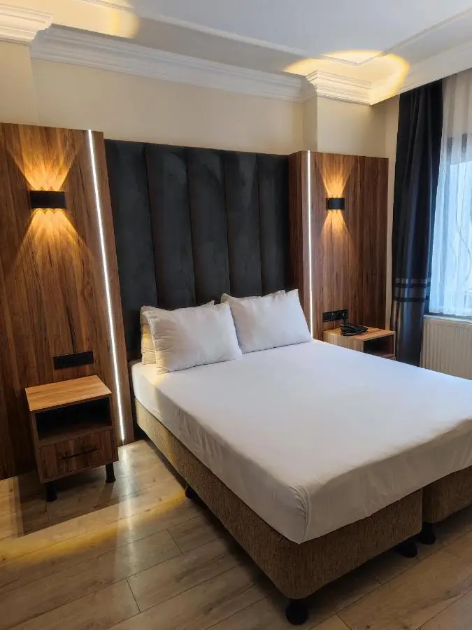 Star Hotel