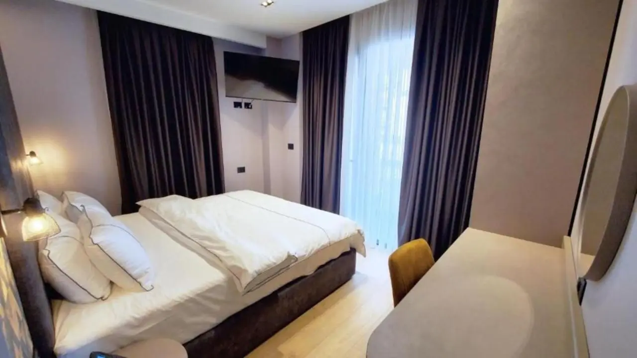 StarLight Hotel