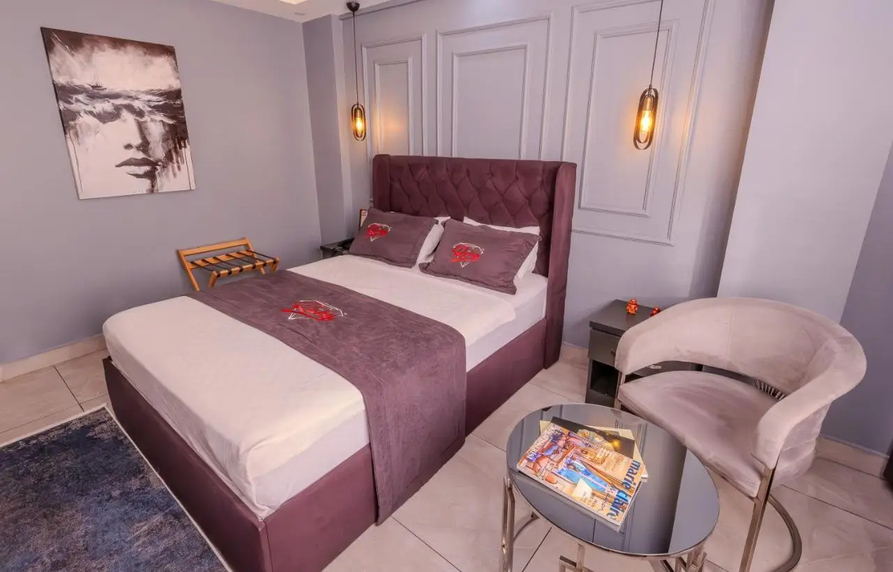 Ruby Hotel
