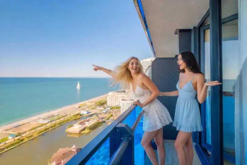 VIP Premium Class Hotel with Sea View R