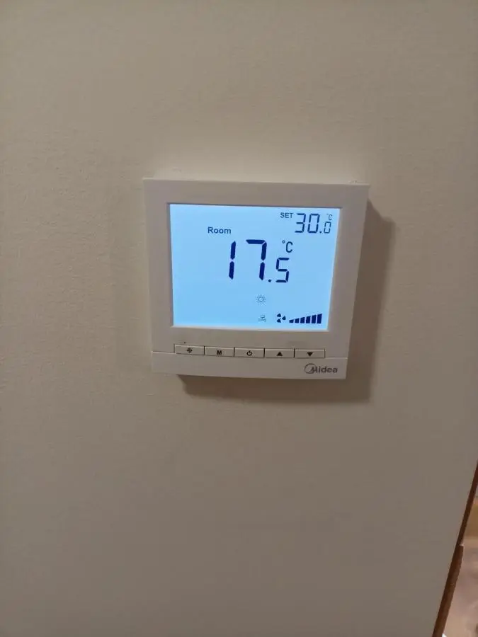 Solo Visit Apartments 1710 B