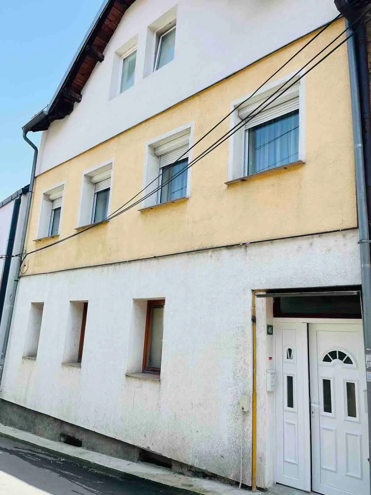 Luxury apartment in city center