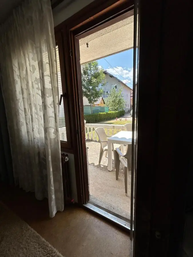 domus est alba