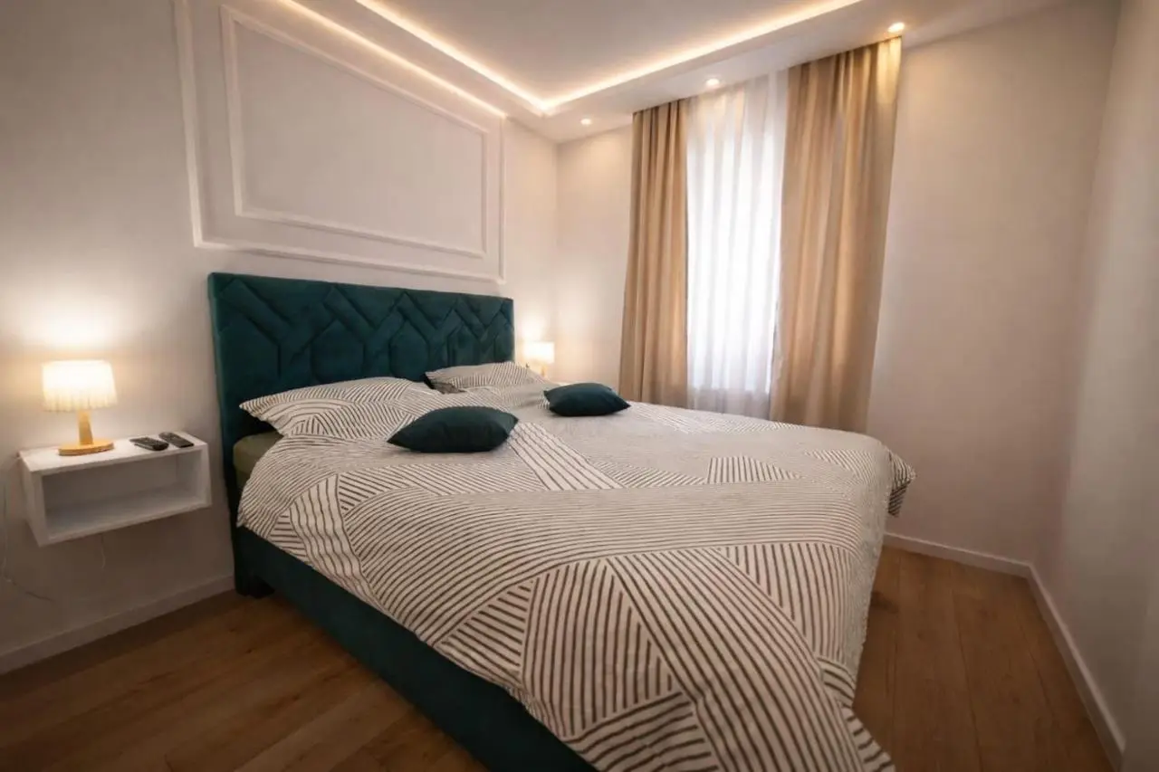 Apartment Premium Deny