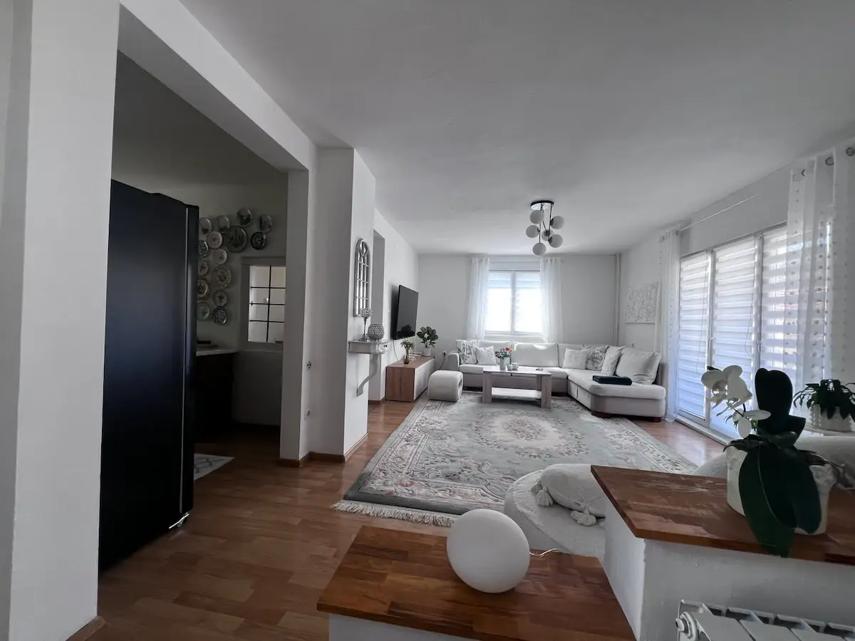 Apartment Sara