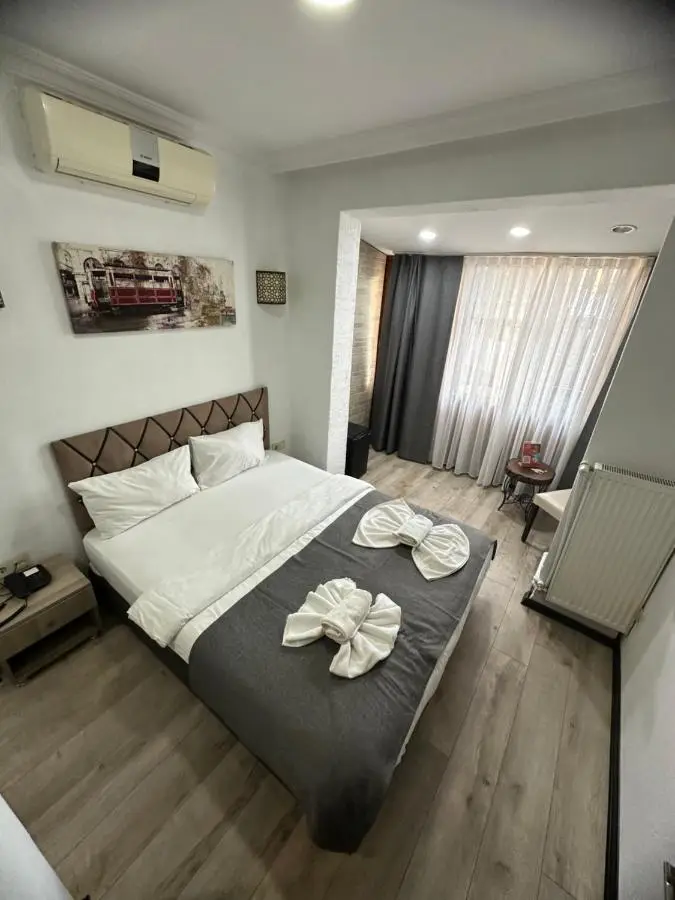 Big Orange Hotel Old City