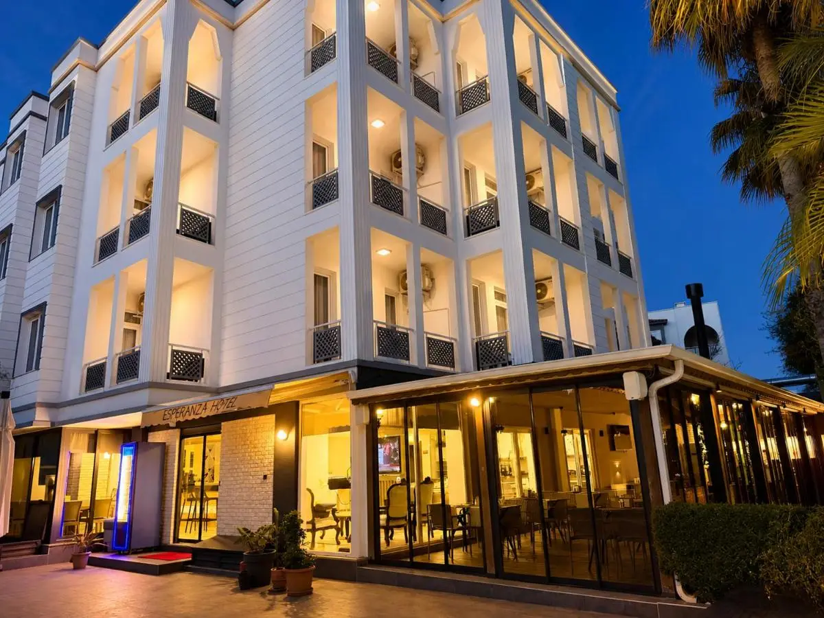 Esperanza Hotel