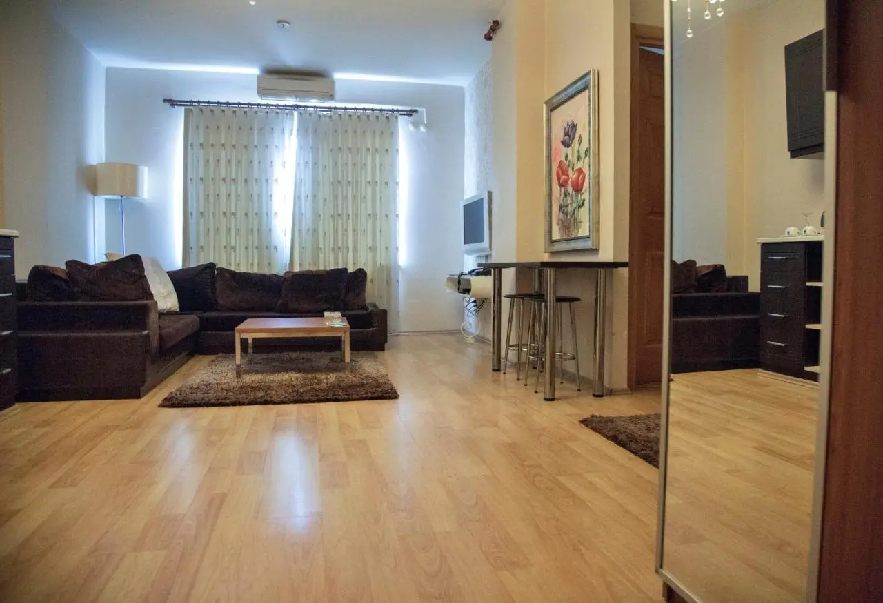 Airport Residence