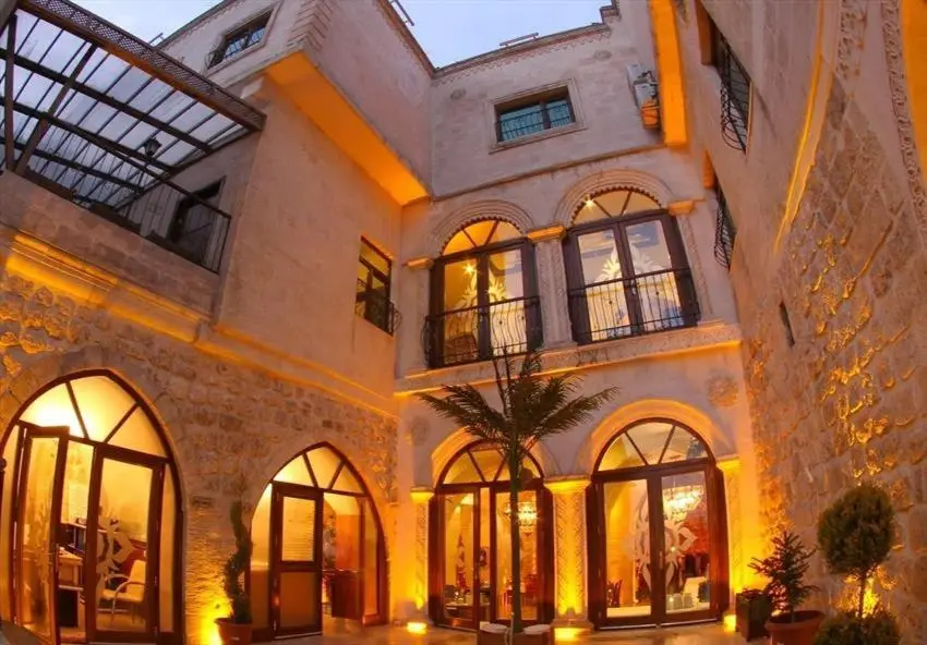 Tuğhan Hotel