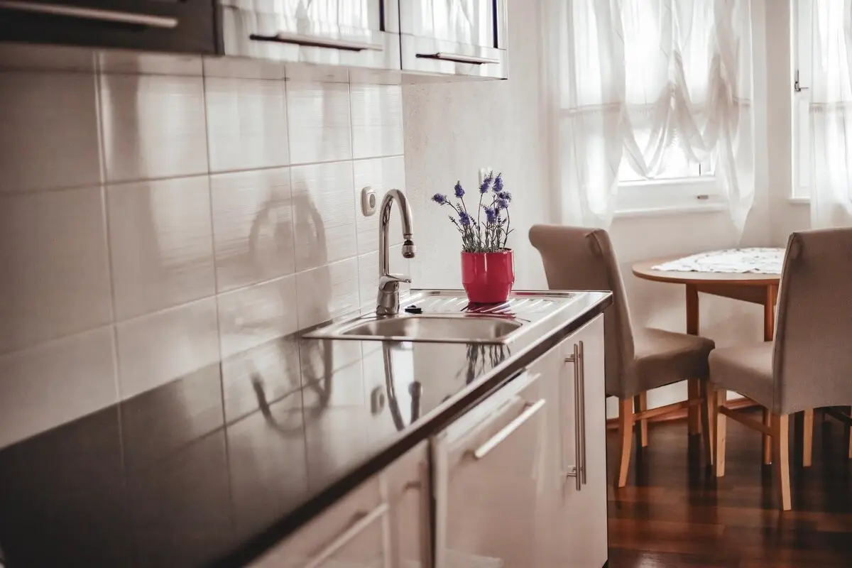 Go2Bihac Villa, 8 bedrooms, 7 bath, 10 aircon.