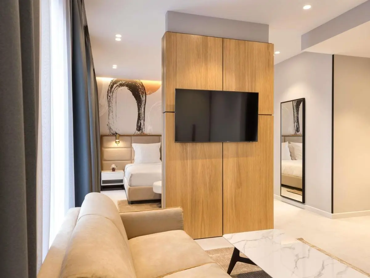 Mercure Tirana