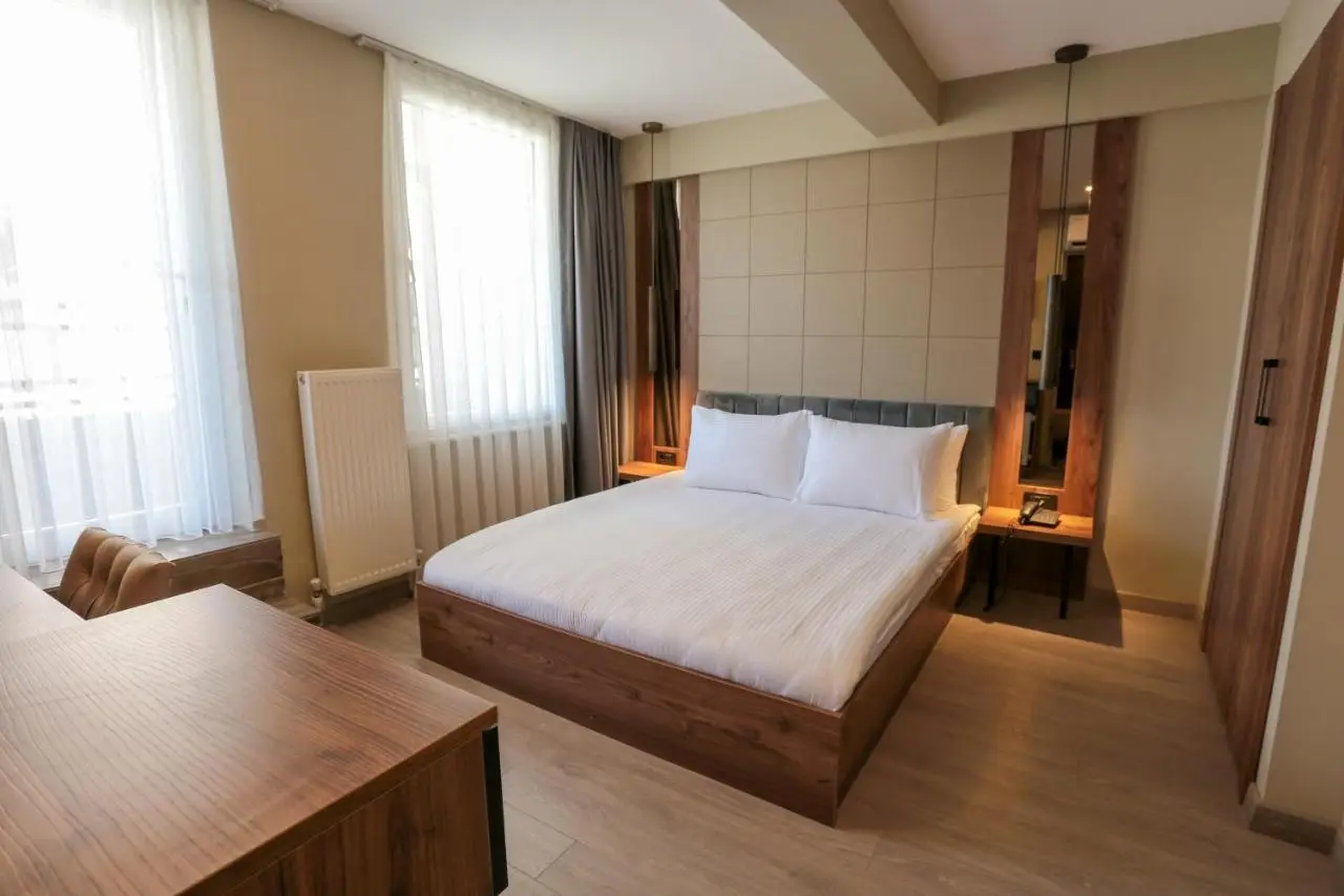 Arach Hotel Harbiye