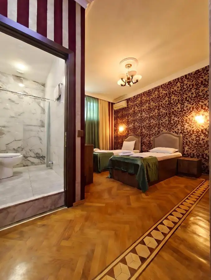 Versailles Boutigue Hotel - Baku, Nizami Street