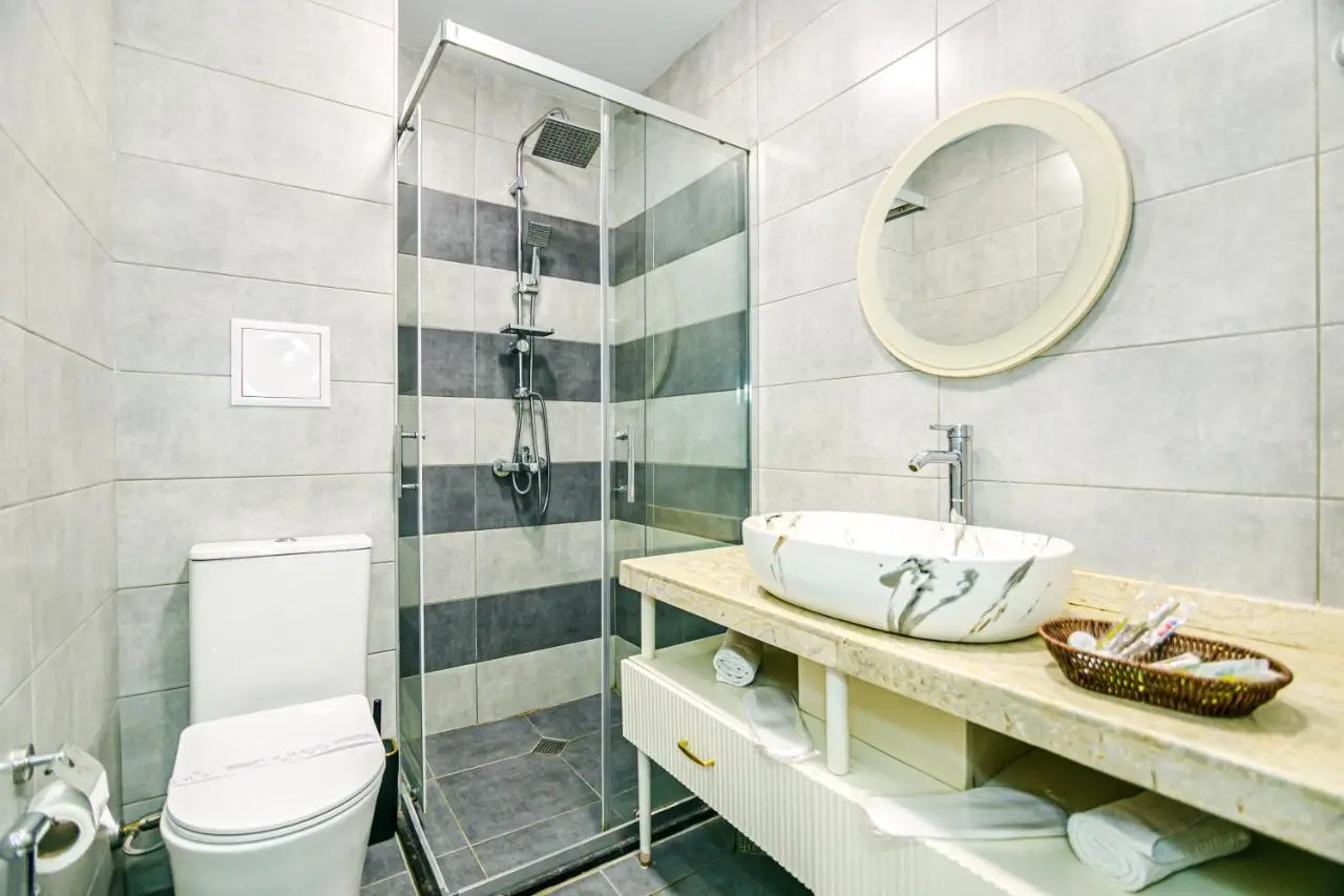 Essam Deluxe Hotel