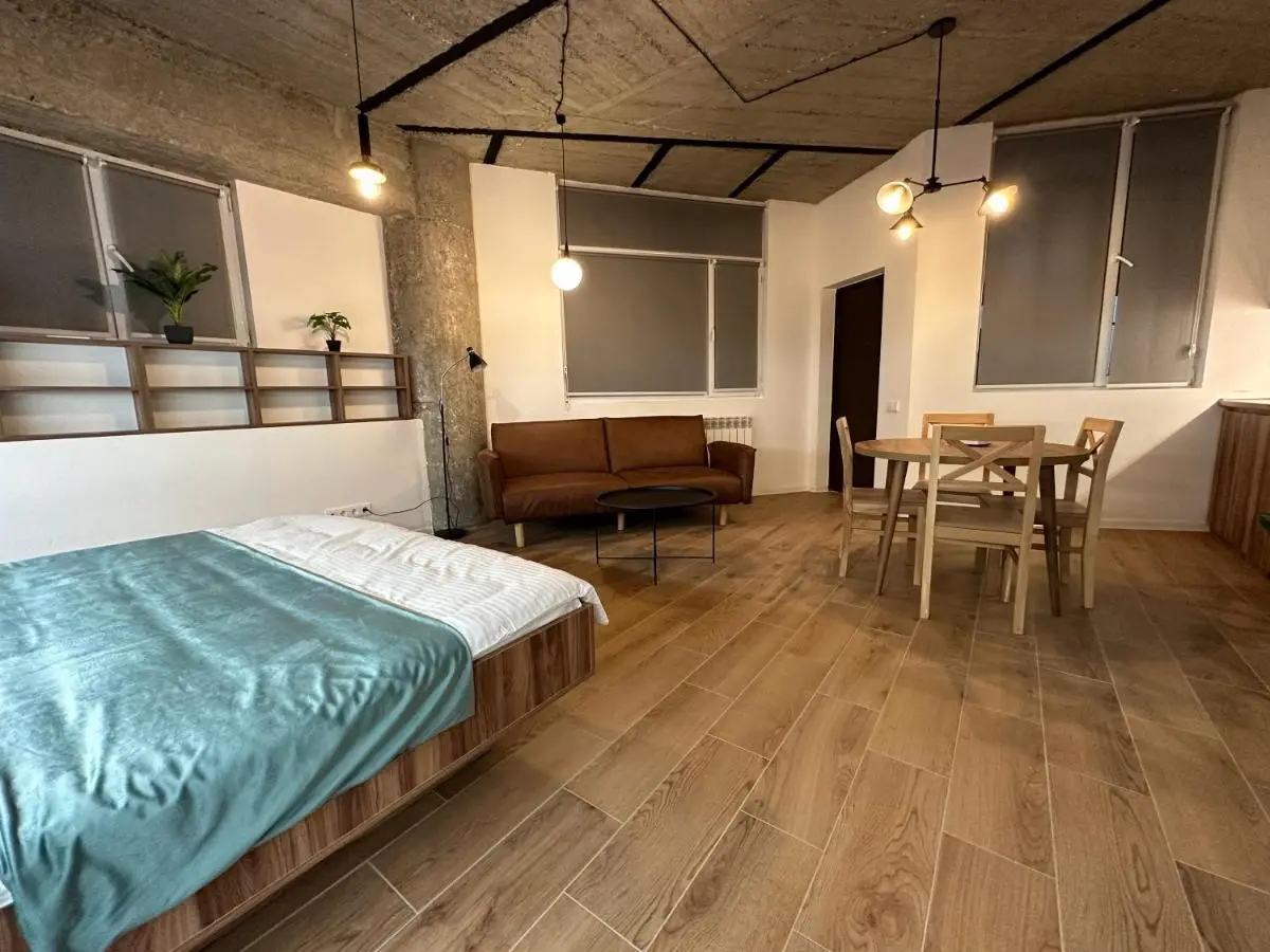 Apartment in Tbilisi next to Courtyard Marriott hotel