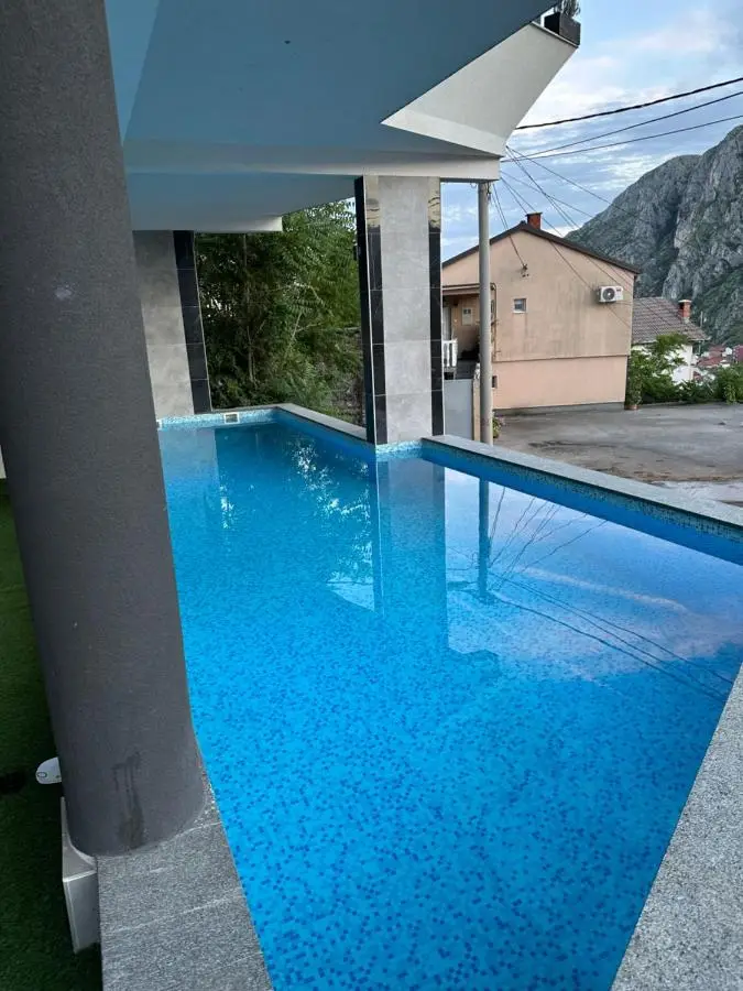 Sky hill residence Mostar
