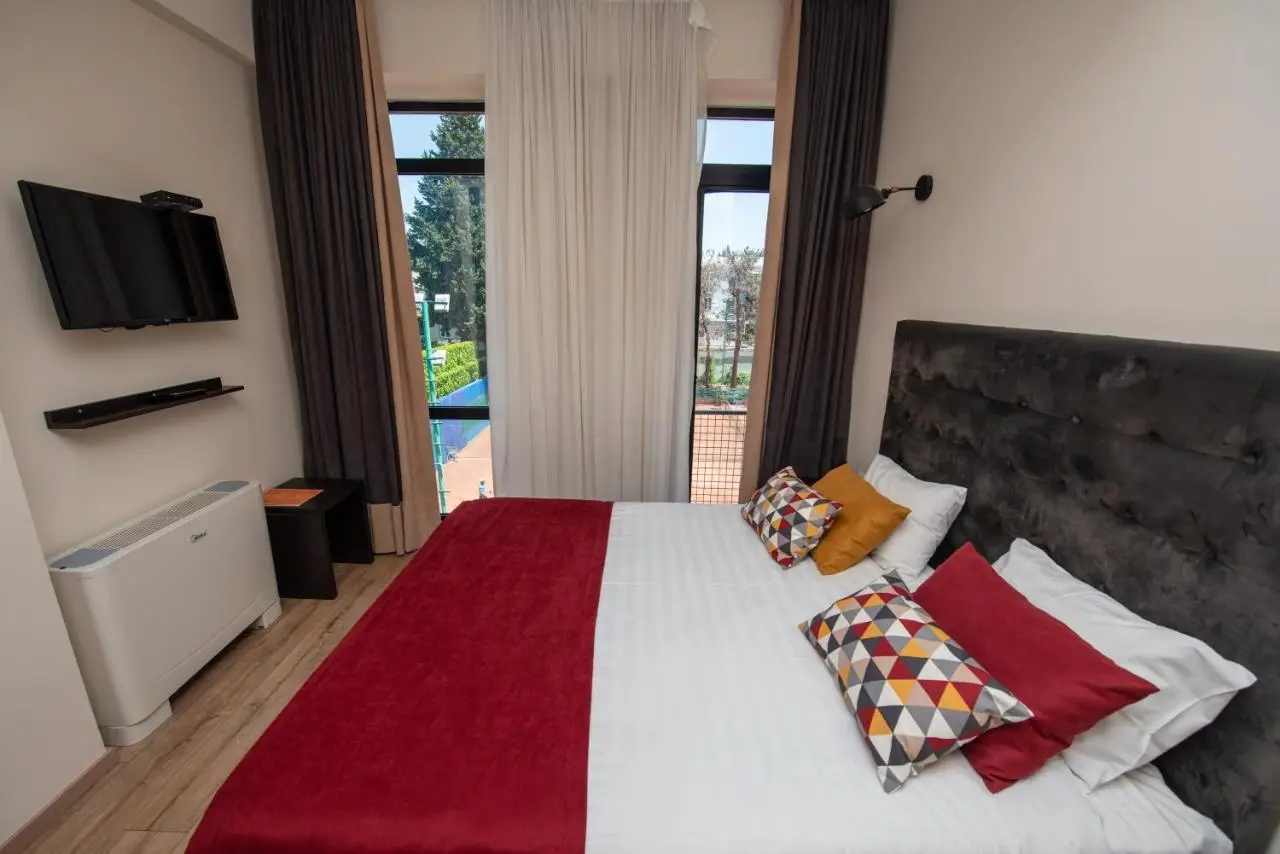 L.M Club Hotel
