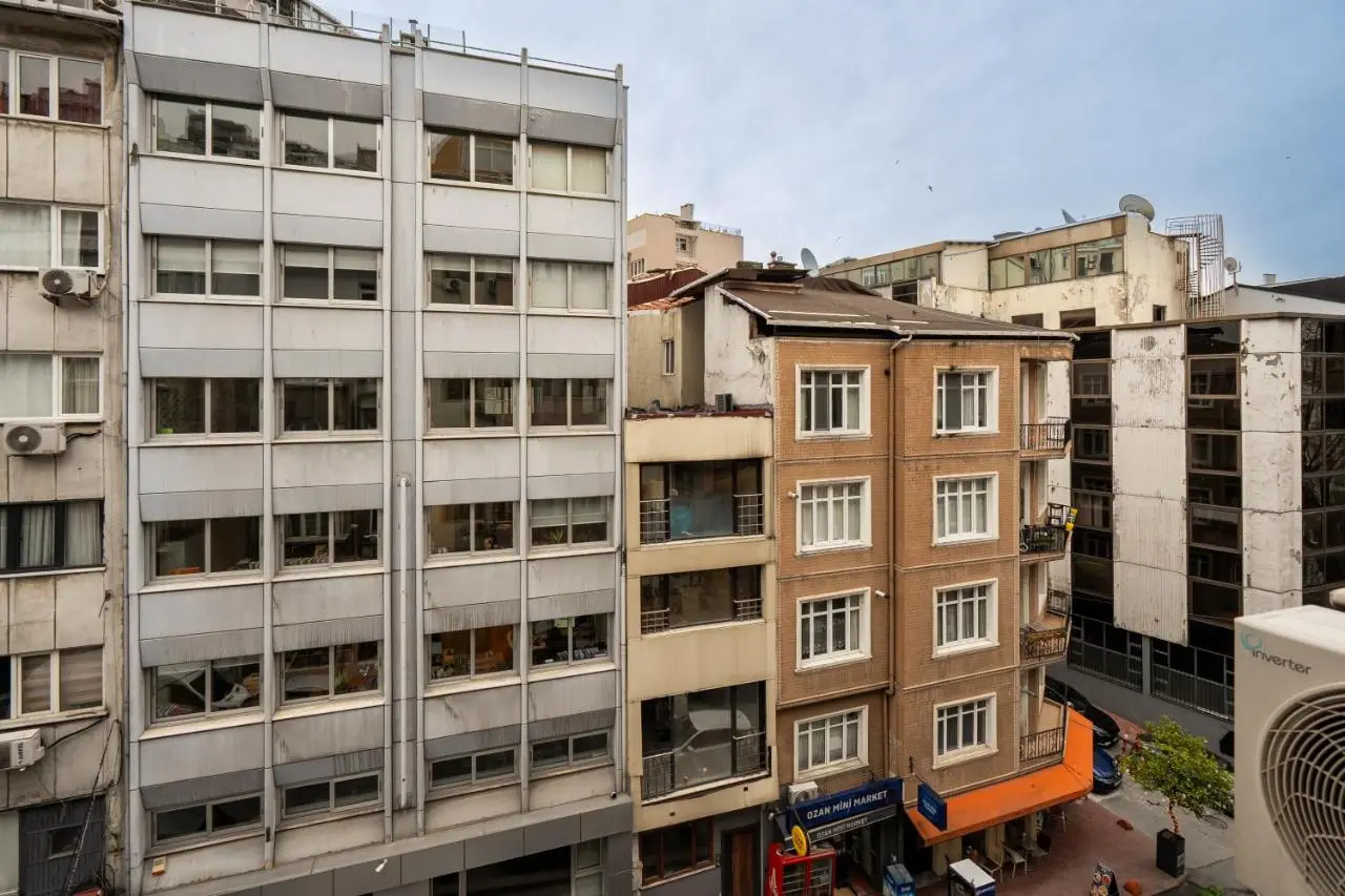 Cihangir Palace Hotel