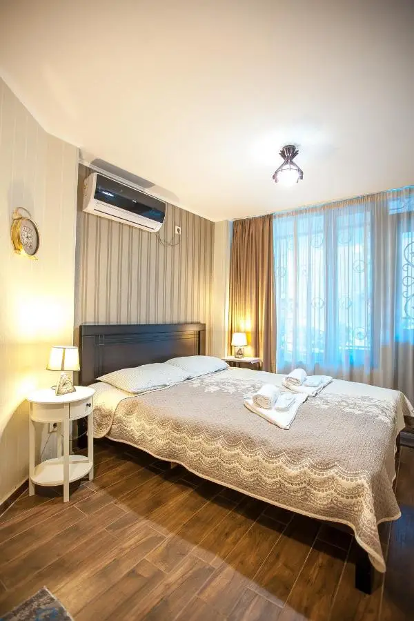 Apartment on L.Meskhishvili Turn