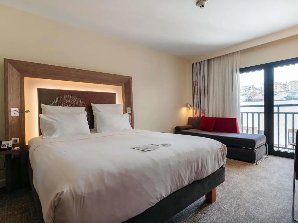 Novotel Istanbul Bosphorus Hotel