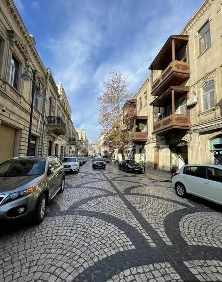 Luxury Apartment with Large Terrace & Park View on Nizami str