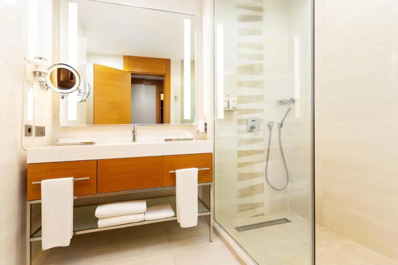 Holiday Inn Baku by IHG