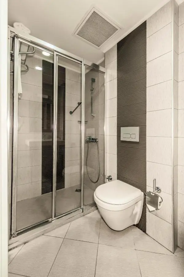 Tilia Hotel