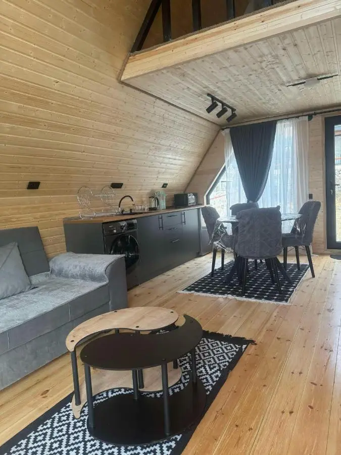 Apex Cottages