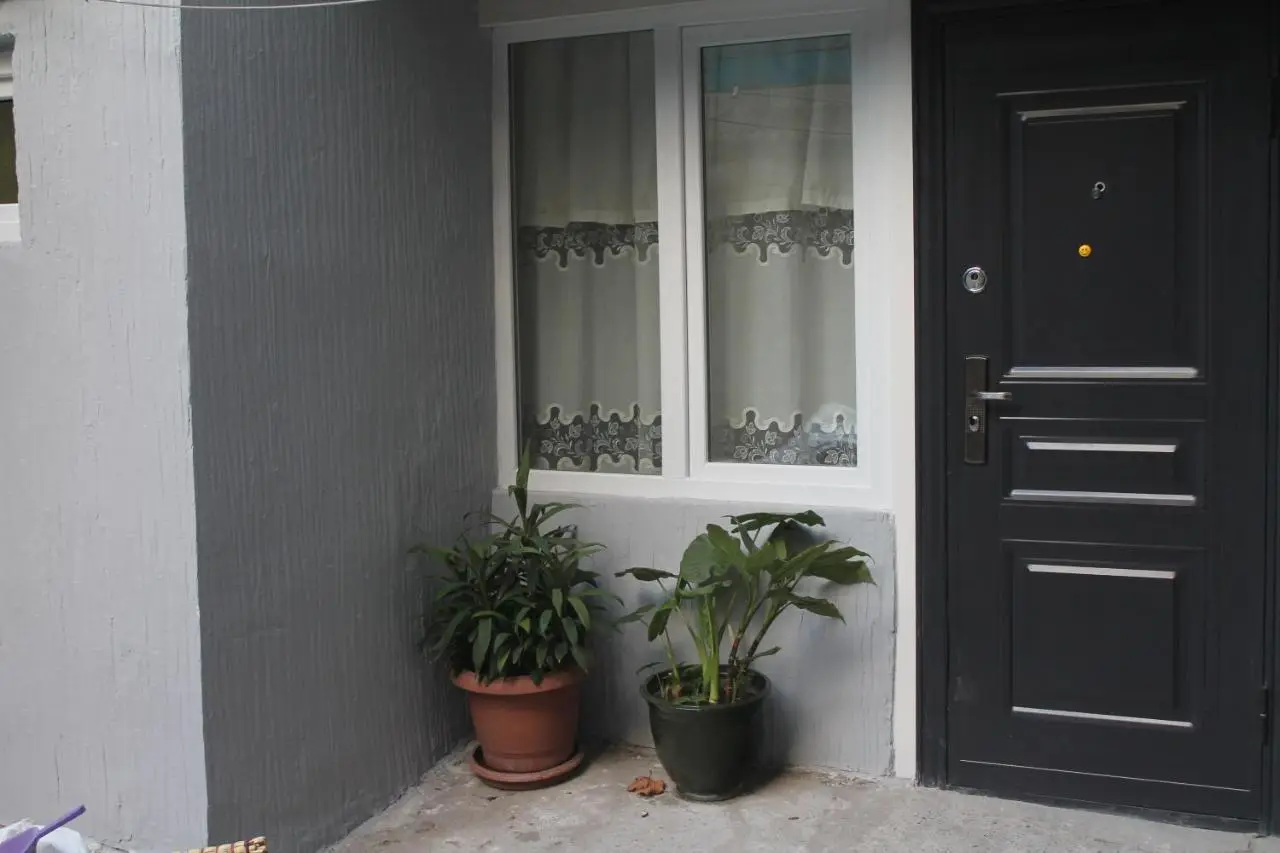 Sesili's Apartment