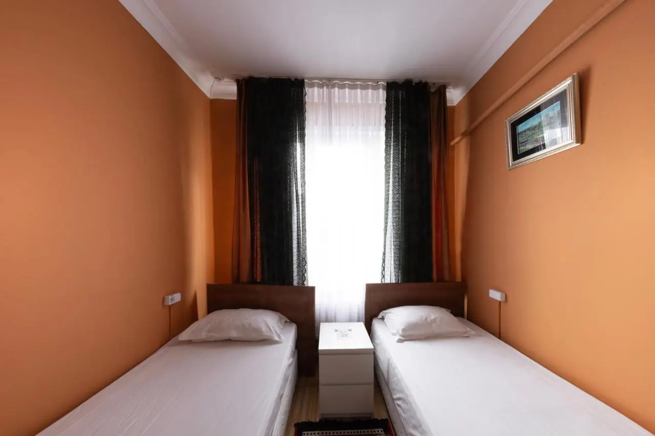 Bahaus Hostel near BlueMosque and HagiaSophiaMosque - 2 minutes