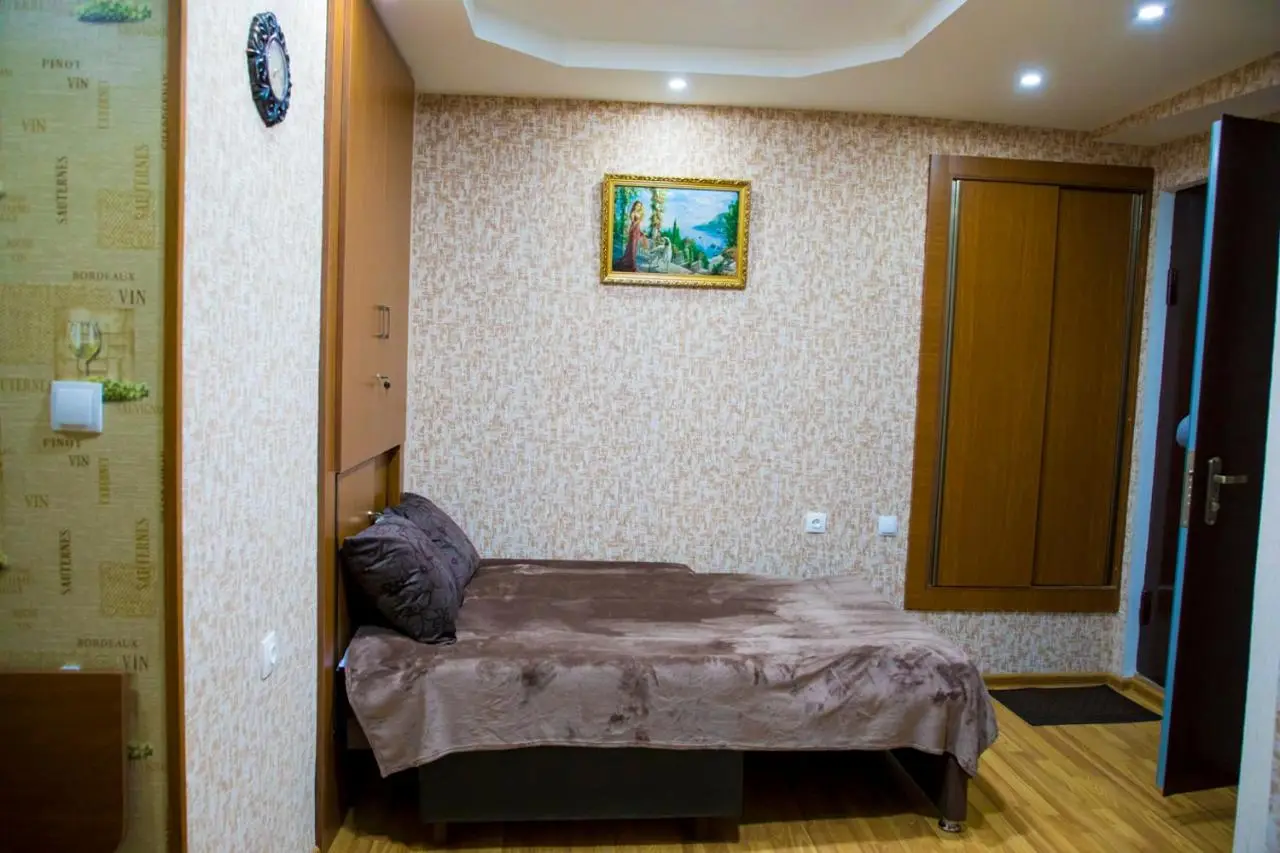 Absolute Apartment
