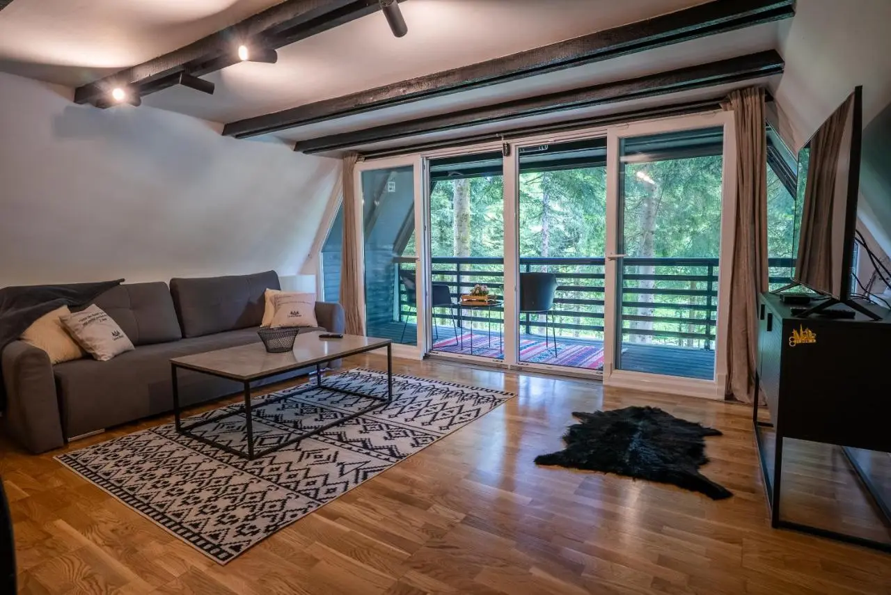 Cozy Love Nest