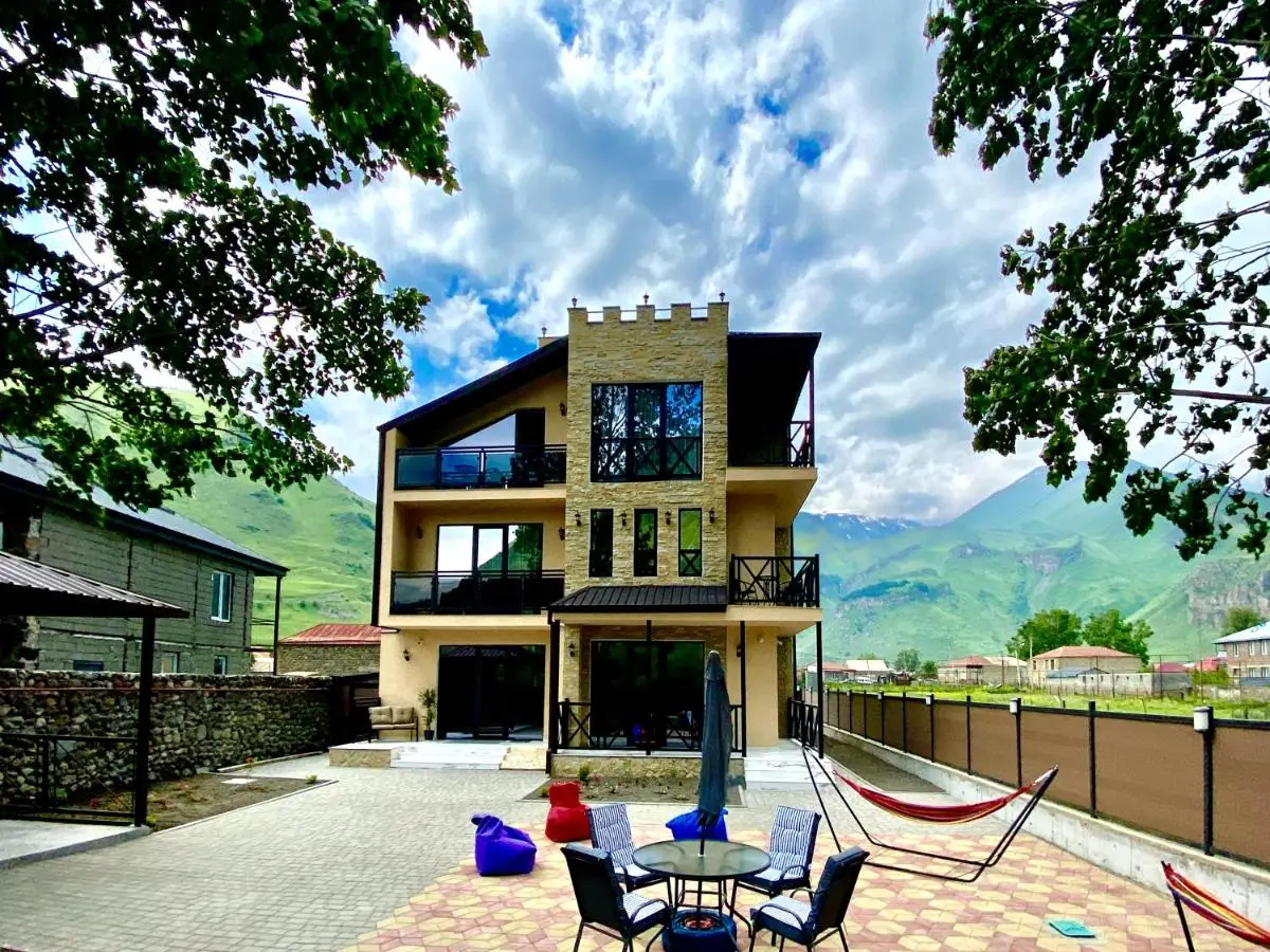 Besami Hotel