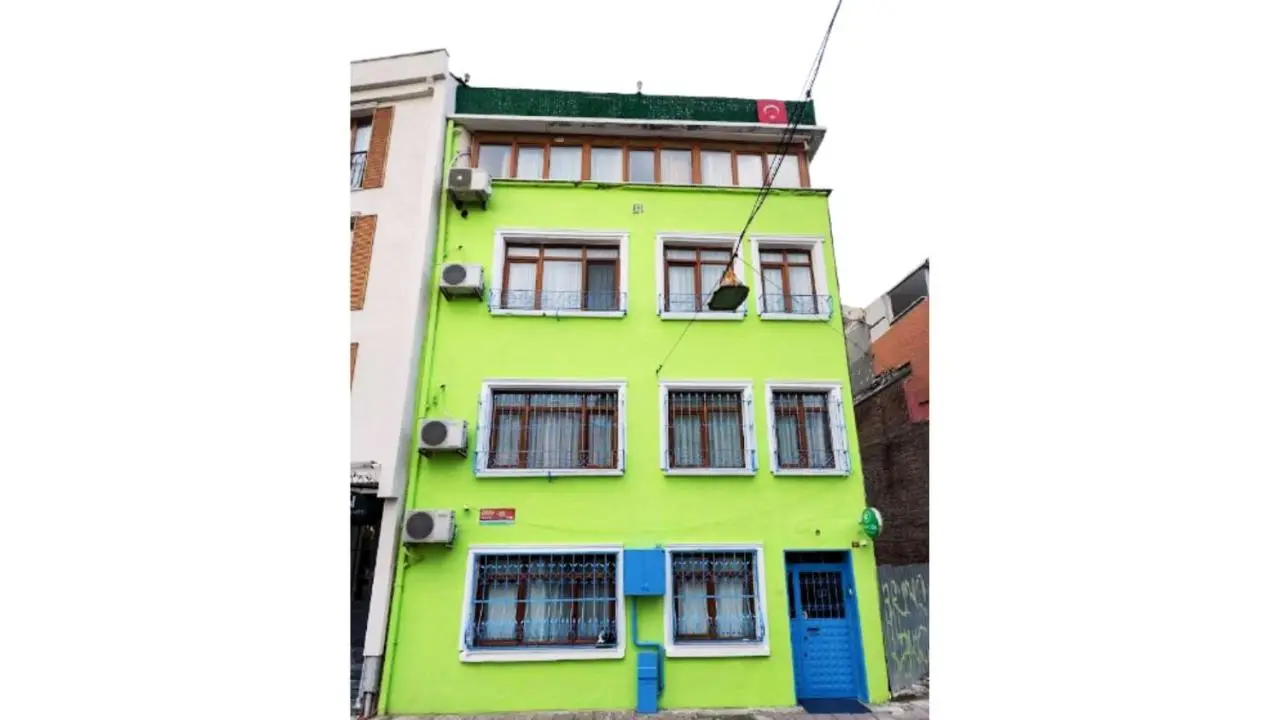 Green Life Apart Hotel