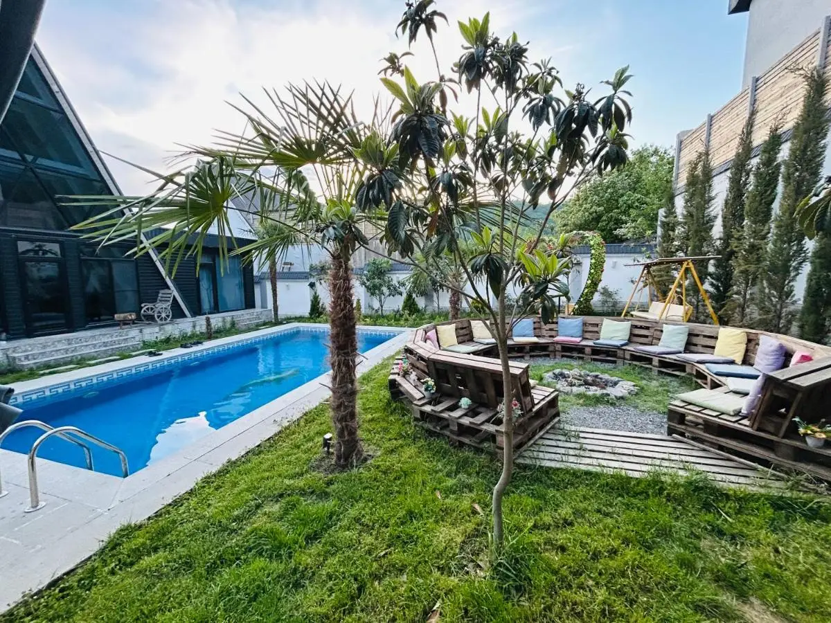Qafqaz Mountside Chalet