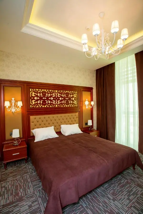 AZPETROL HOTEL QUSAR