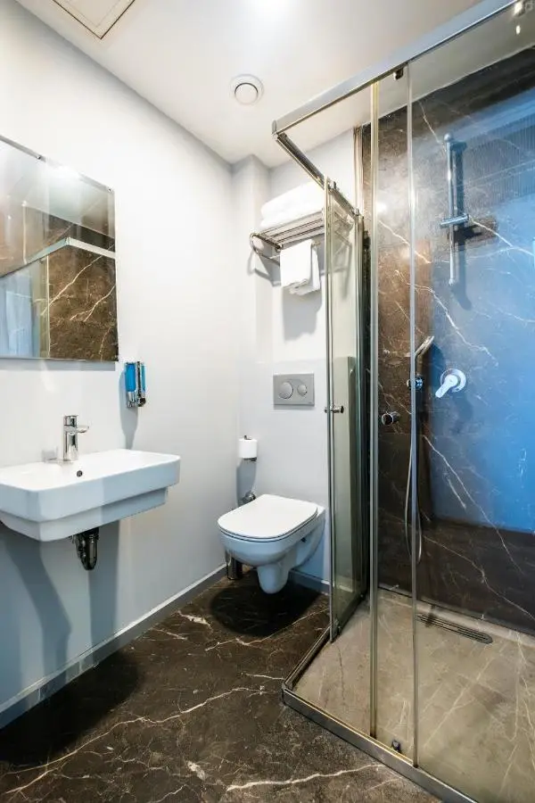Discovery Hotel