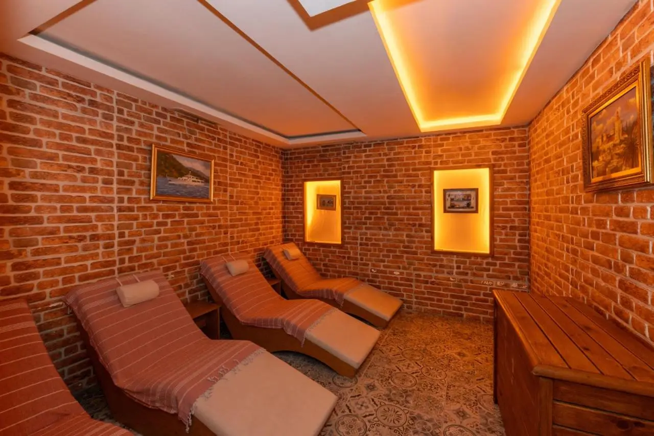 Pera Tulip Hotel & SPA