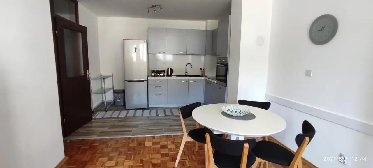 Apartment Emina