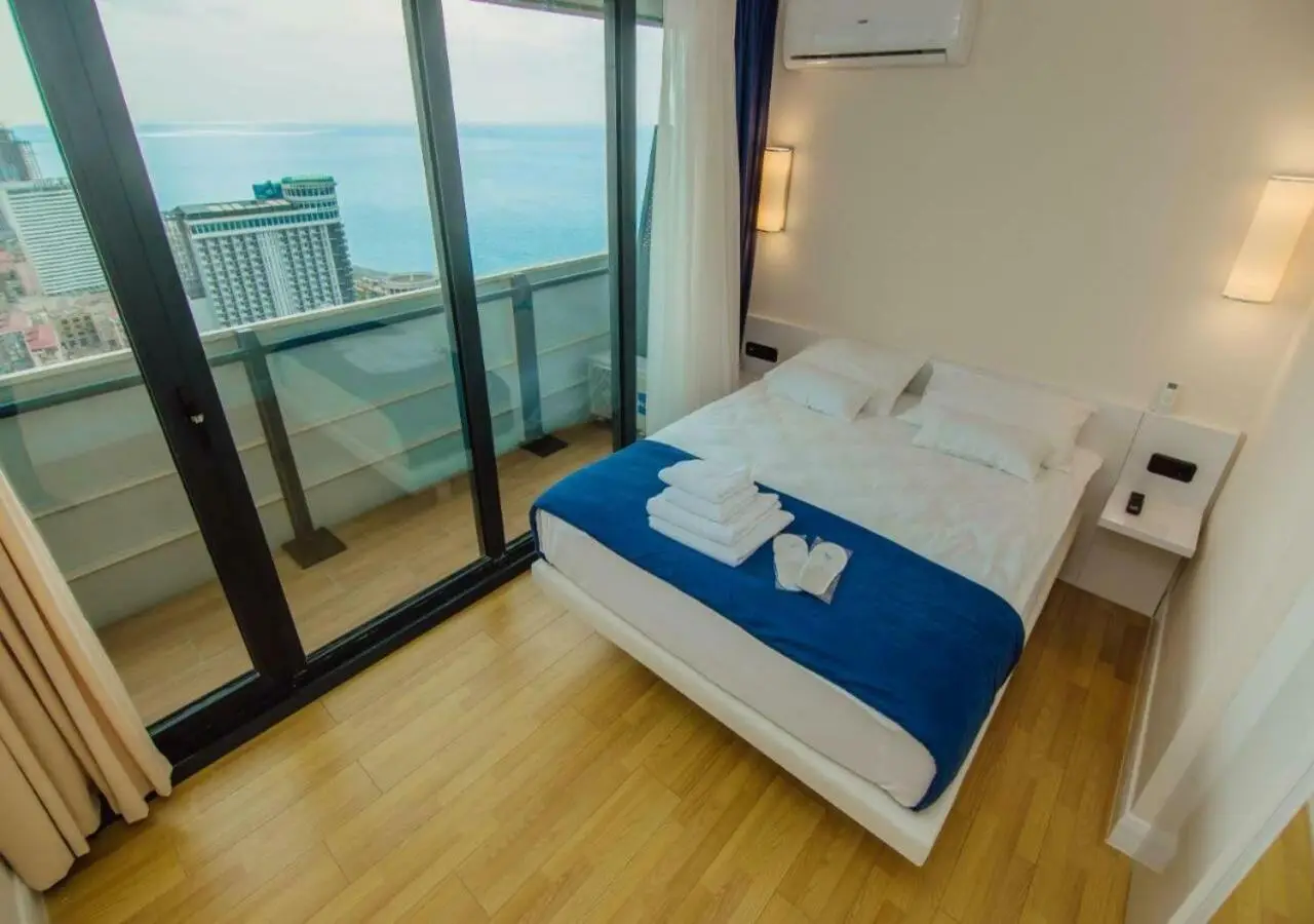 Aparthotel Orbi City sea view