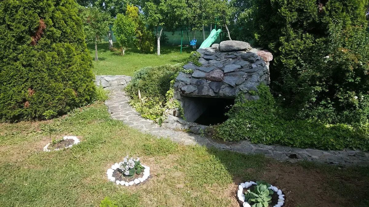 Villa with courtyard Sarajevo