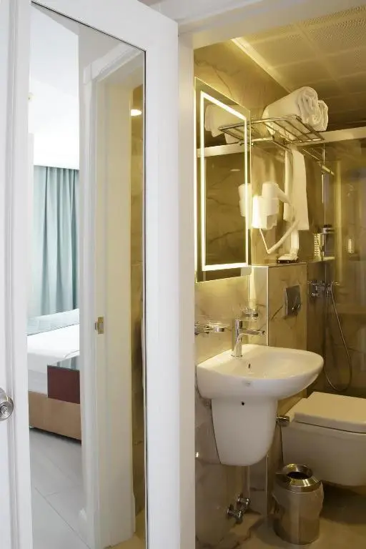 Vatan Asur Hotel