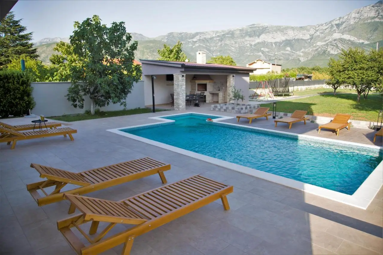 Villa Village Mostar