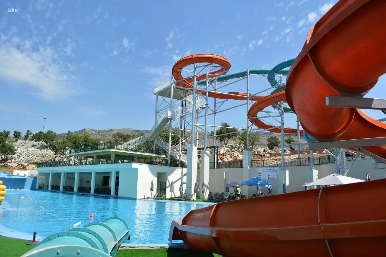 Grad Sunca Resort