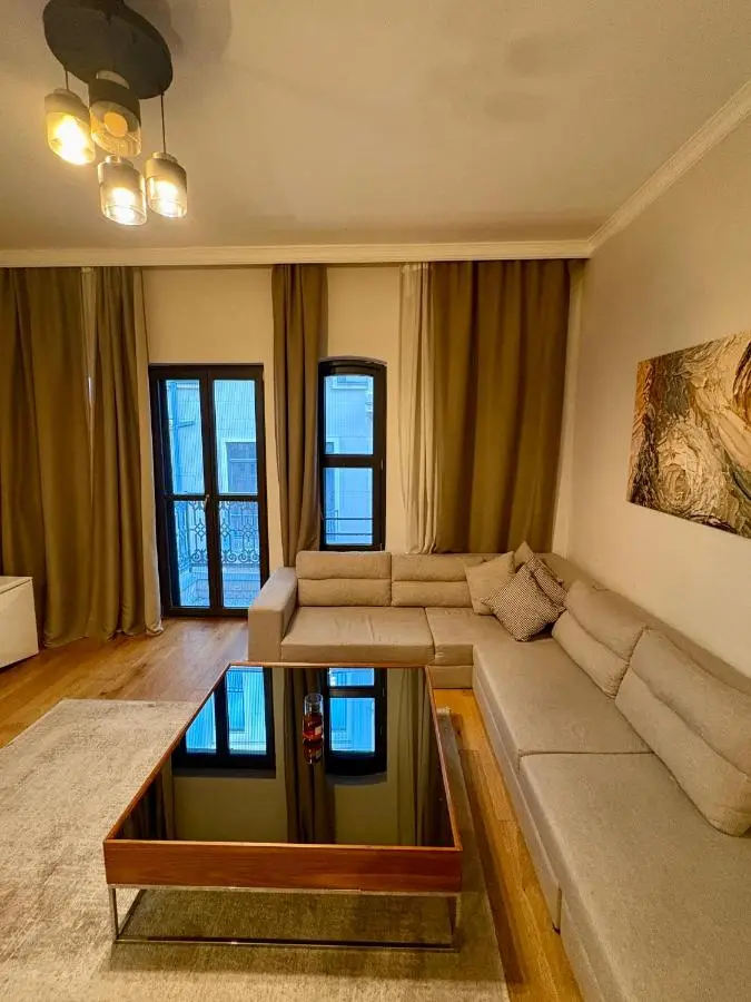 Taksim The 360 Hearth Of İstanbul 55-56