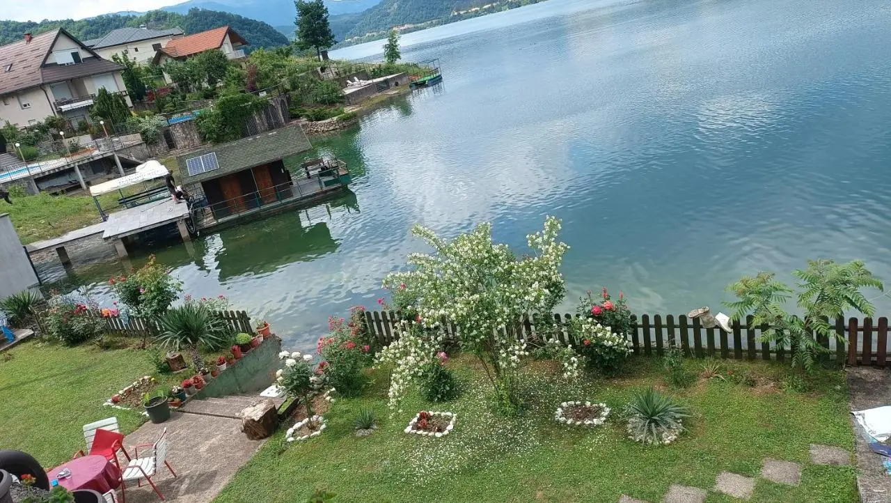 Lejla apartmani - Jablaničko jezero