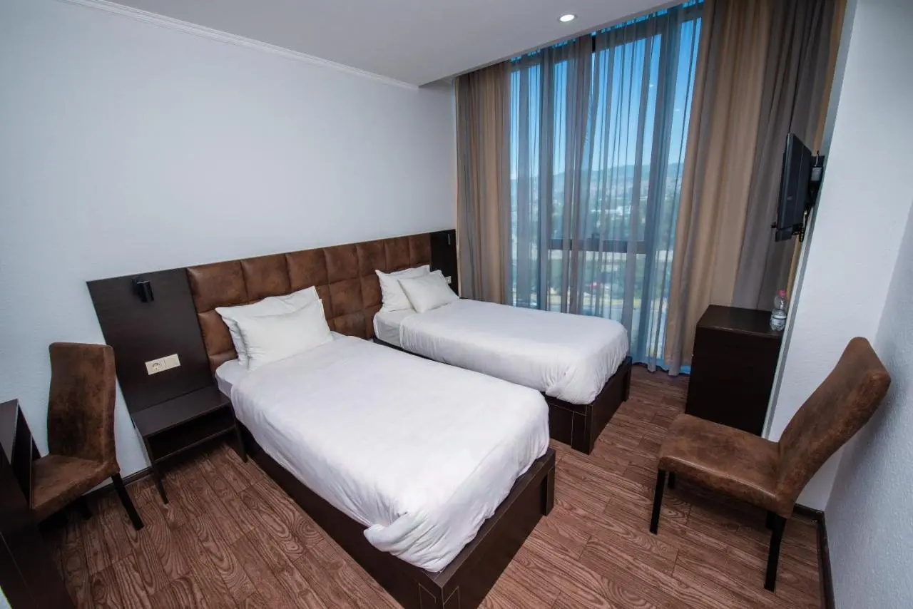 Hotel Shine Palace