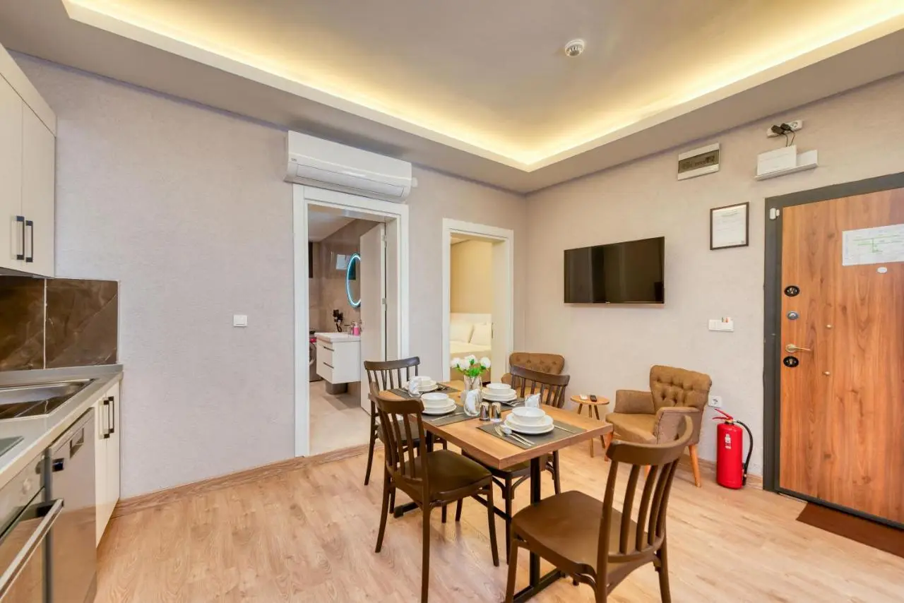 Port Apart Hotel