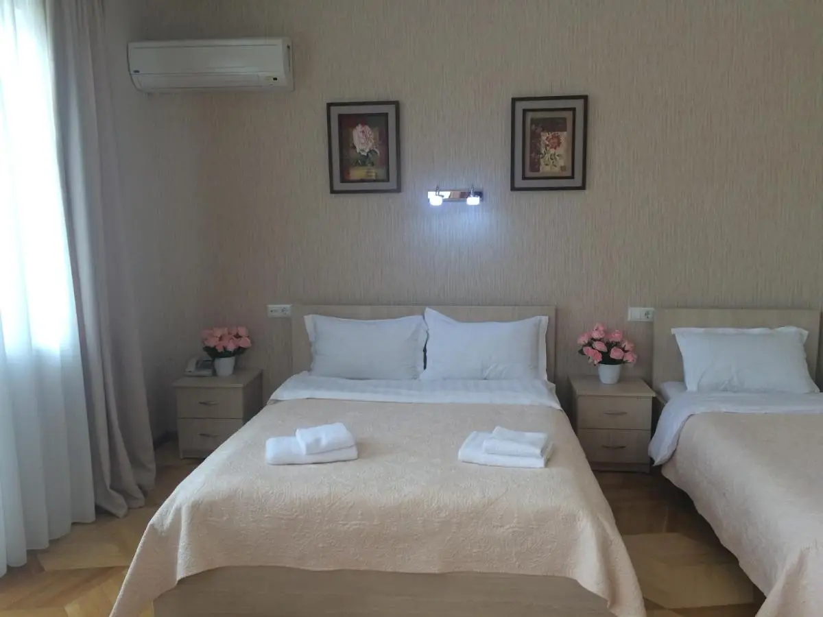 Hotel Doesi